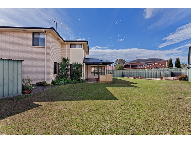 73 Aberdeen Circuit, Glenmore Park NSW 2745