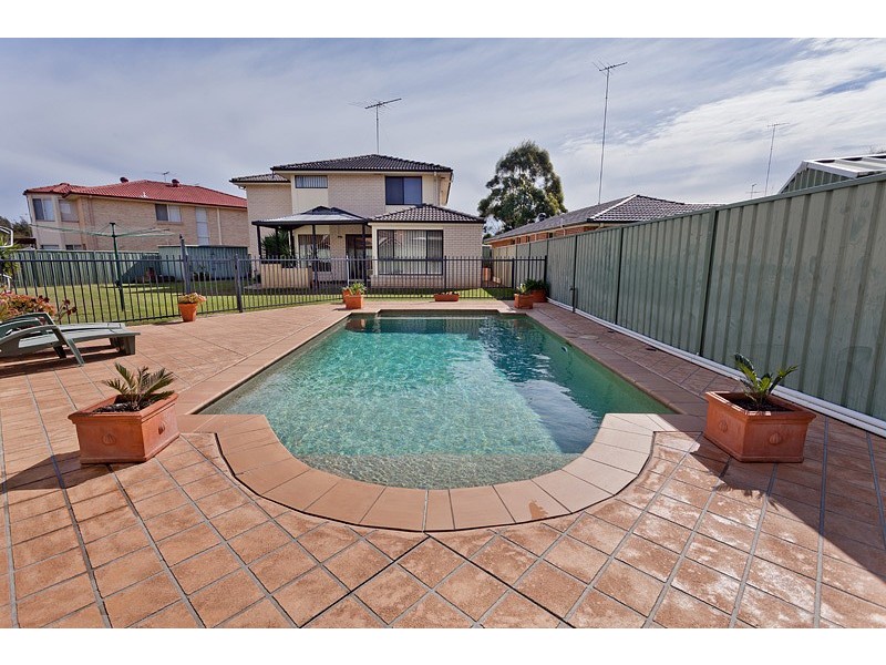 73 Aberdeen Circuit, Glenmore Park NSW 2745