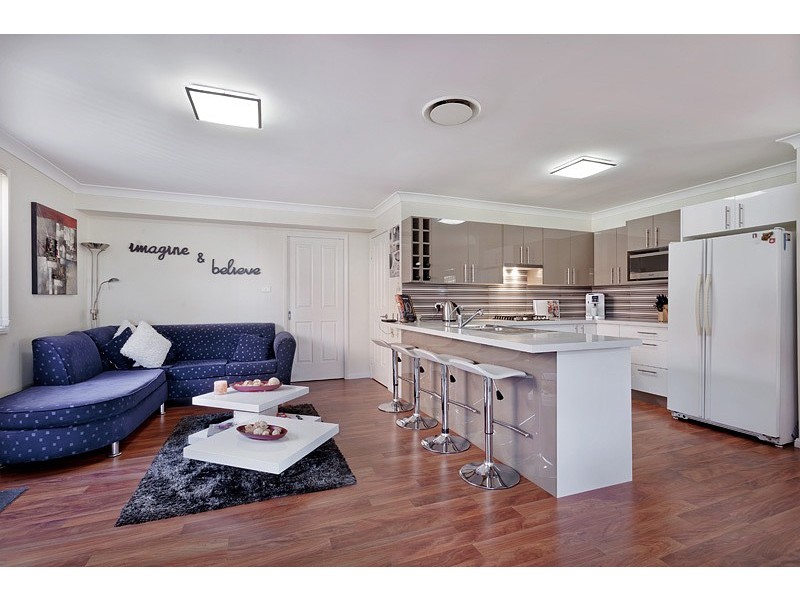 16/103-111 The Lakes Drive, Glenmore Park NSW 2745