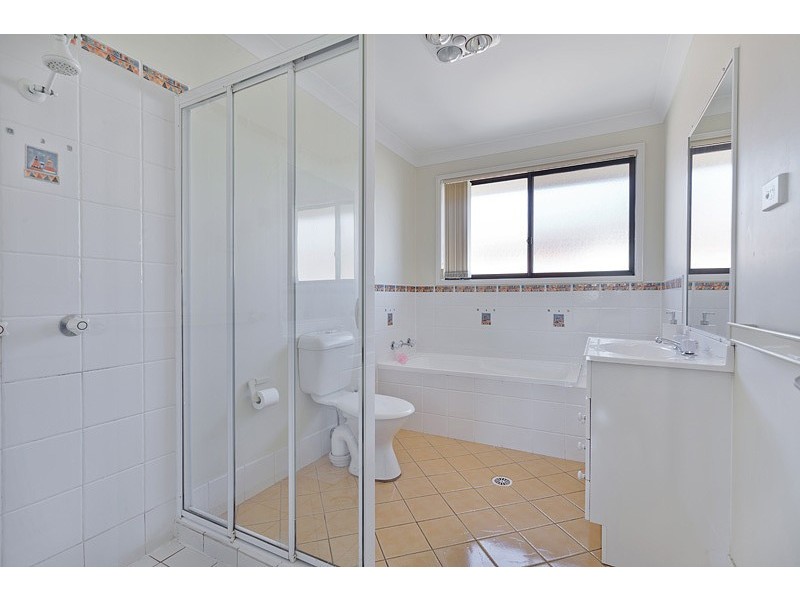 16/103-111 The Lakes Drive, Glenmore Park NSW 2745