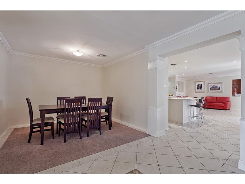 50 Waterford Way, Glenmore Park NSW 2745