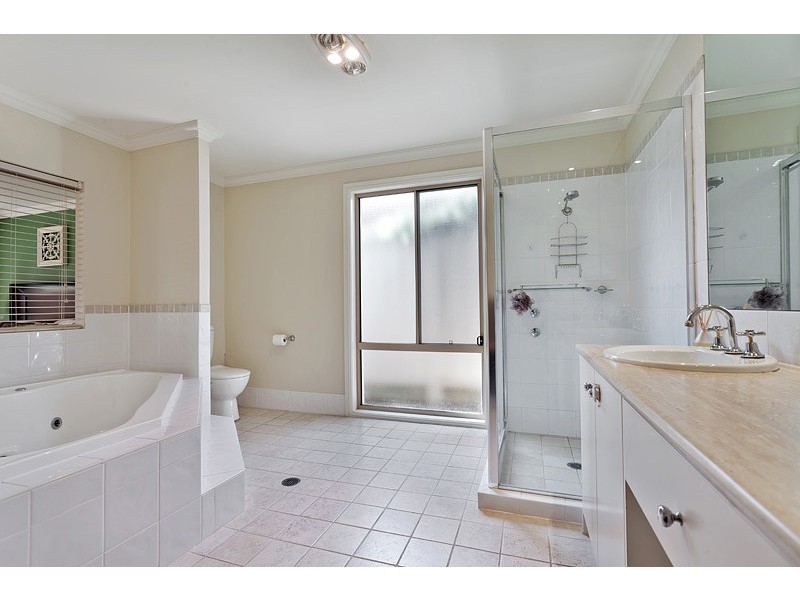 50 Waterford Way, Glenmore Park NSW 2745