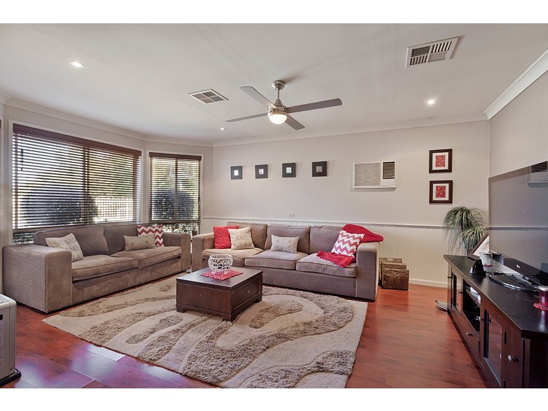 7 Harrower Place, Glenmore Park NSW 2745