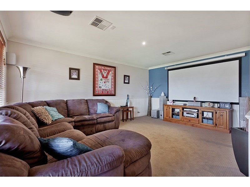 7 Harrower Place, Glenmore Park NSW 2745