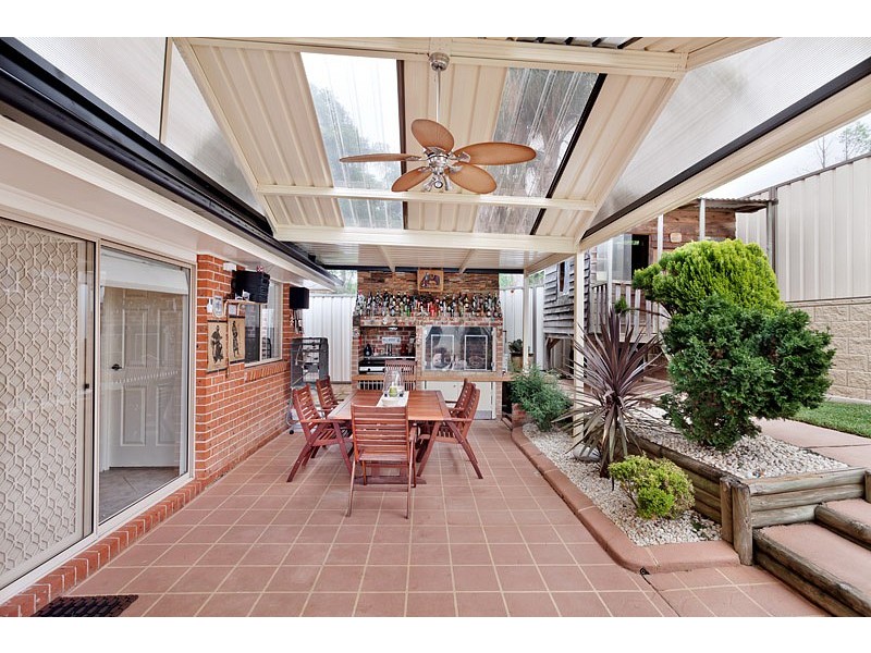 18 Candlebark Circuit, Glenmore Park NSW 2745