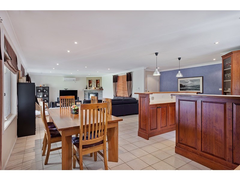 18 Mozart Place, Cranebrook NSW 2749