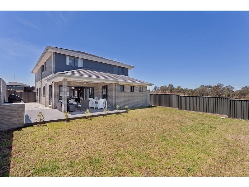 6 Glenmore Ridge Drive, Glenmore Park NSW 2745