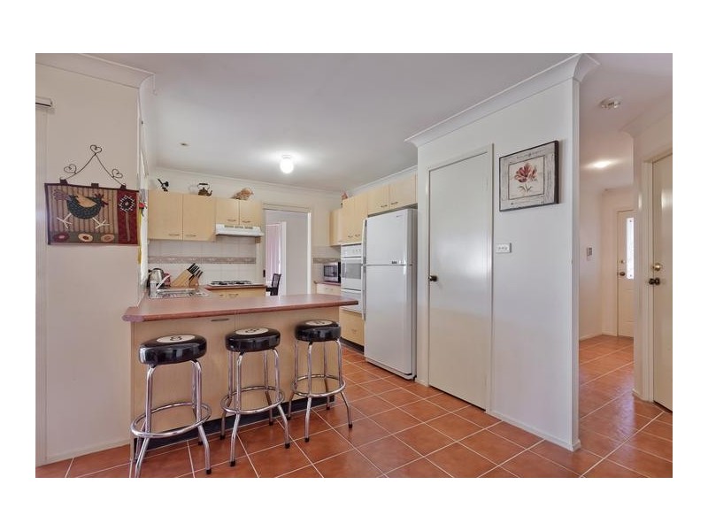 15 The Lakes Drive, Glenmore Park NSW 2745