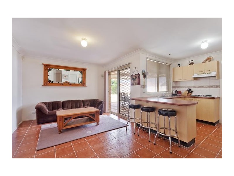 15 The Lakes Drive, Glenmore Park NSW 2745