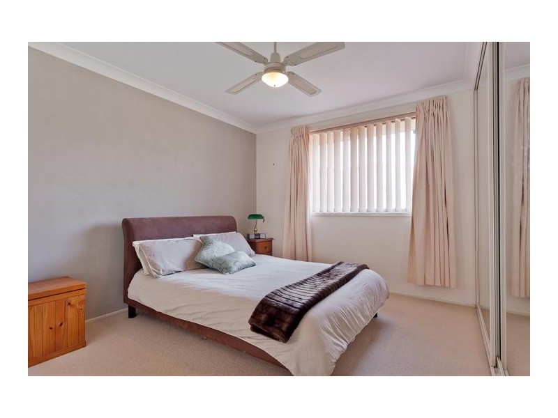 15 The Lakes Drive, Glenmore Park NSW 2745