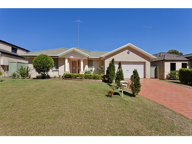 11 Alston Street, Glenmore Park NSW 2745