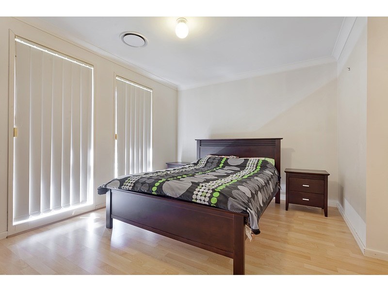 11 Alston Street, Glenmore Park NSW 2745