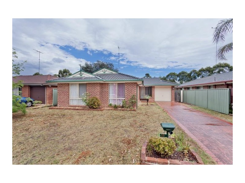 44 Ballybunnion Terrace, Glenmore Park NSW 2745