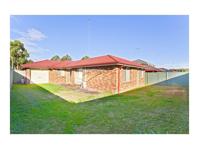5 Castlerock Avenue, Glenmore Park NSW 2745