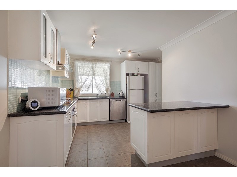 31 Schoolhouse Road, Regentville NSW 2745