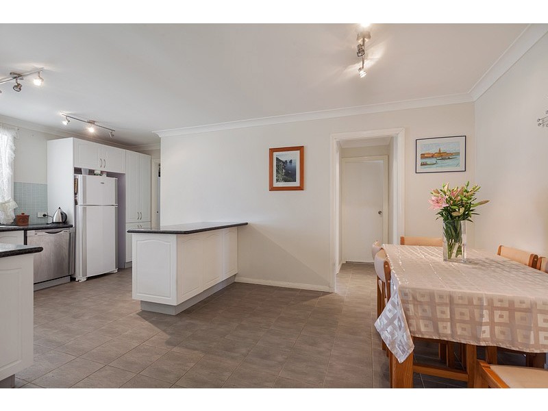 31 Schoolhouse Road, Regentville NSW 2745