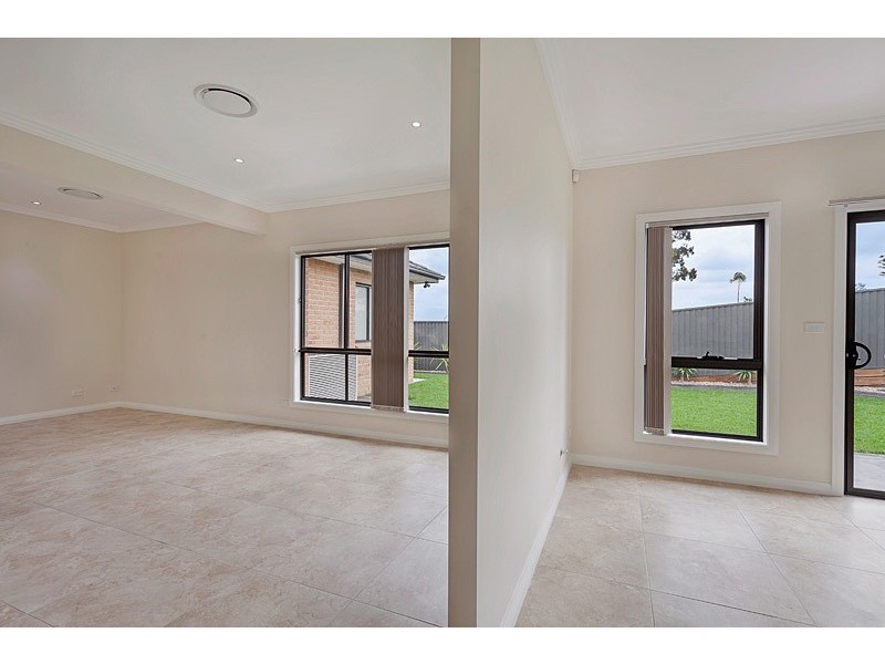 19 Glenmore Ridge Drive, Glenmore Park NSW 2745