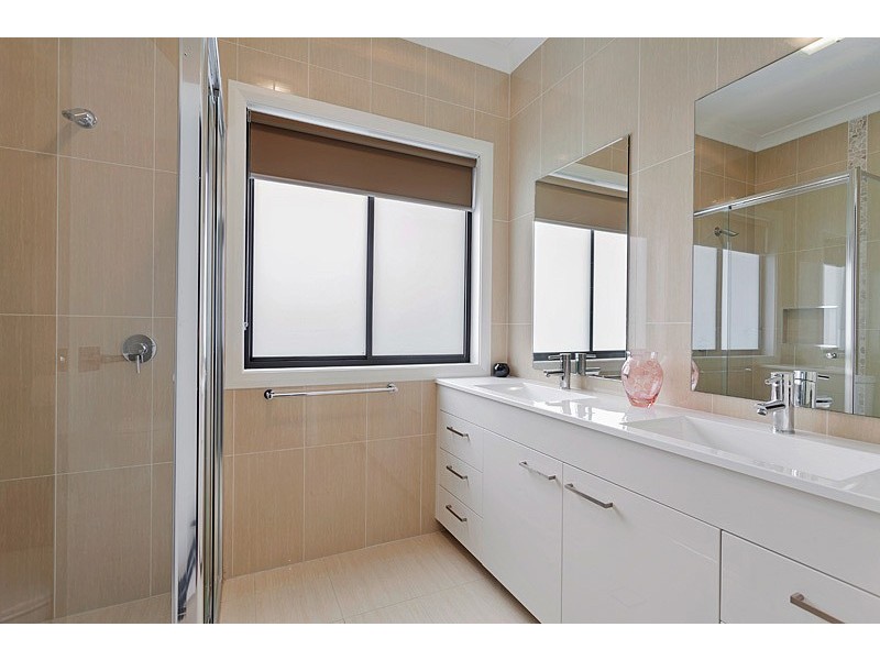 19 Glenmore Ridge Drive, Glenmore Park NSW 2745