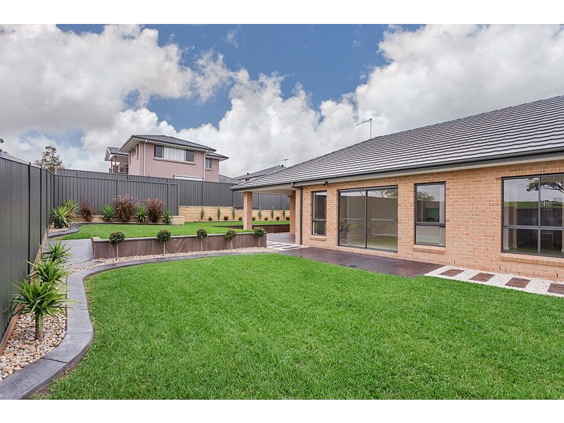 19 Glenmore Ridge Drive, Glenmore Park NSW 2745