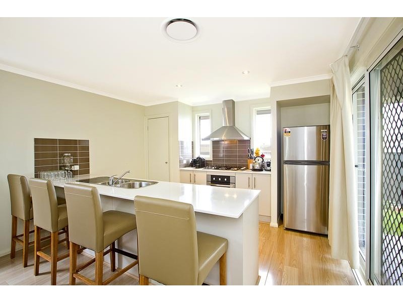 9 Sunrise Terrace, Glenmore Park NSW 2745