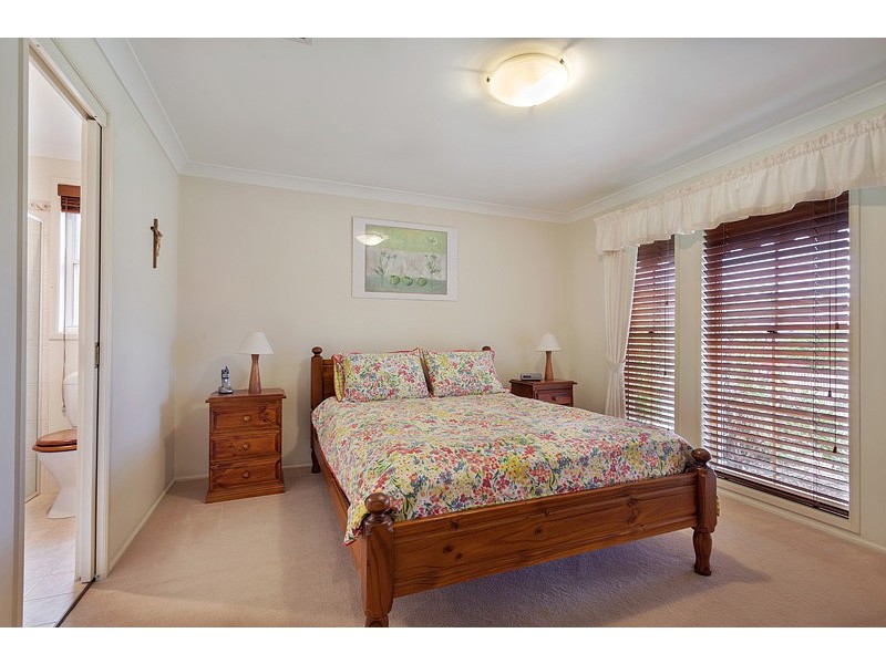 32 Aberdeen Circuit, Glenmore Park NSW 2745
