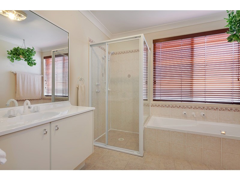 32 Aberdeen Circuit, Glenmore Park NSW 2745