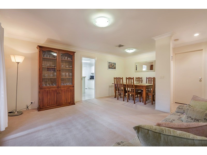 32 Aberdeen Circuit, Glenmore Park NSW 2745