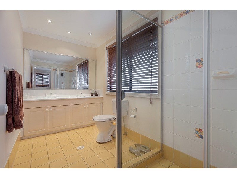 2 Torquay Terrace, Glenmore Park NSW 2745