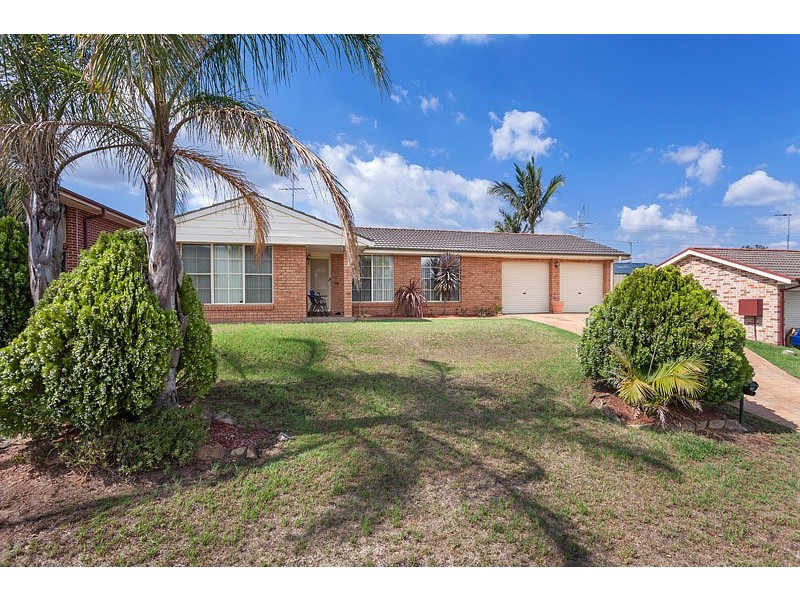 63 Womra Cres, Glenmore Park NSW 2745