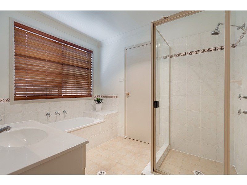 24 Aberdeen Circuit, Glenmore Park NSW 2745