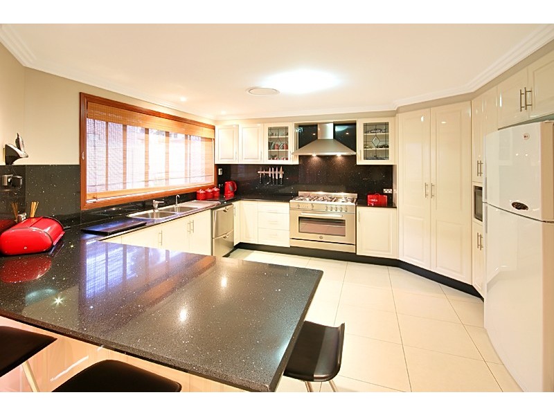 4 Parakeet Grove, Glenmore Park NSW 2745