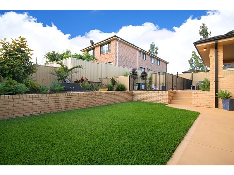 4 Parakeet Grove, Glenmore Park NSW 2745