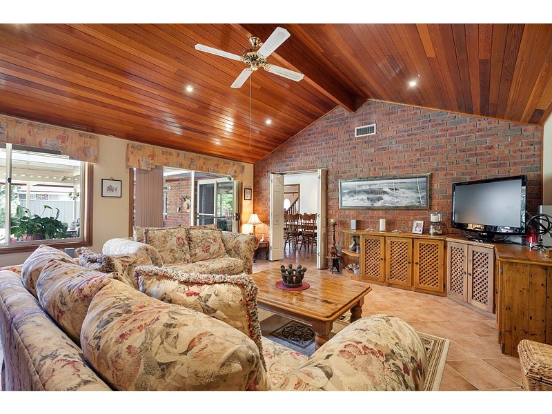 4 Mogo Place, Glenmore Park NSW 2745