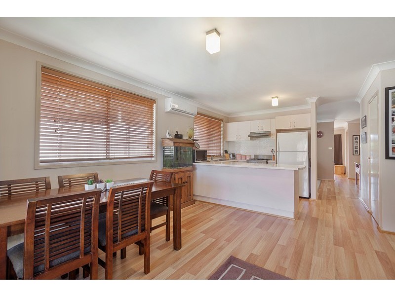 14 Pardalote Place, Glenmore Park NSW 2745