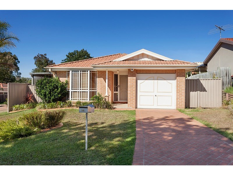 14 Pardalote Place, Glenmore Park NSW 2745