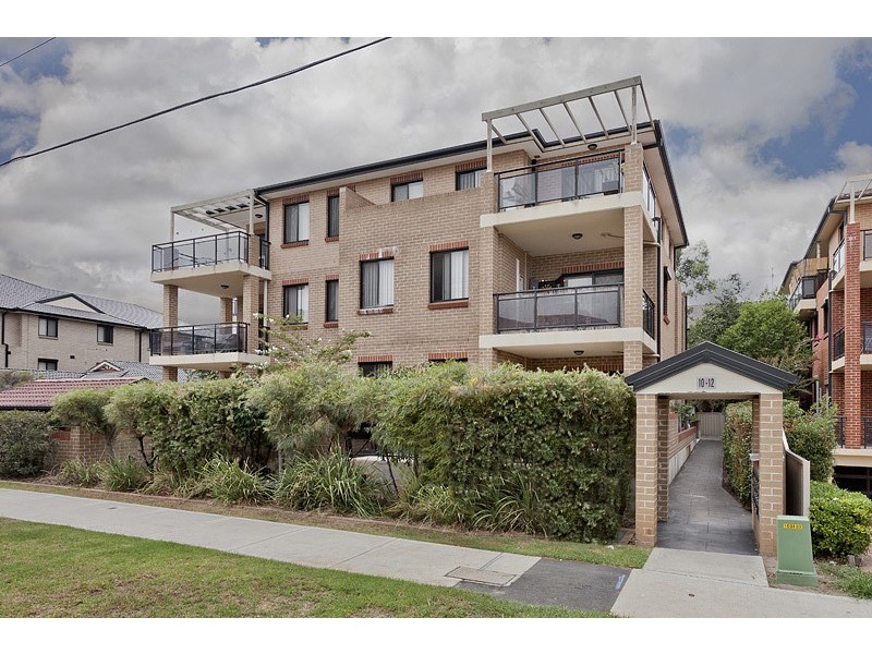 15/10-12 Regentville Road, Jamisontown NSW 2750