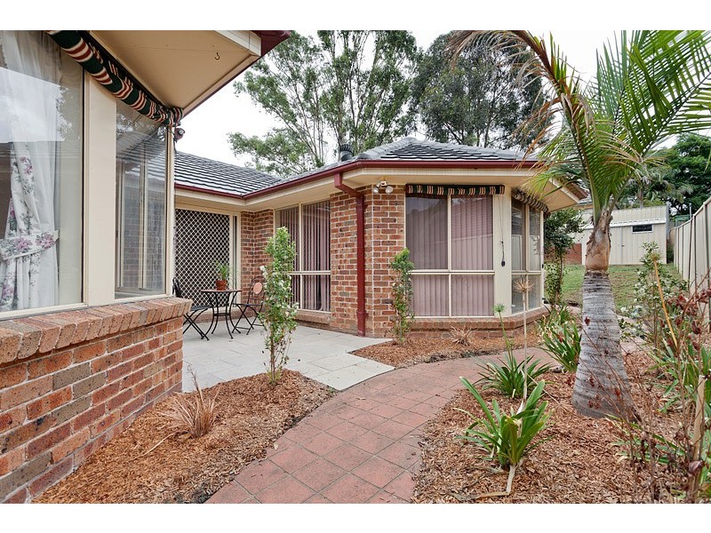 12 Begonia Court, Glenmore Park NSW 2745