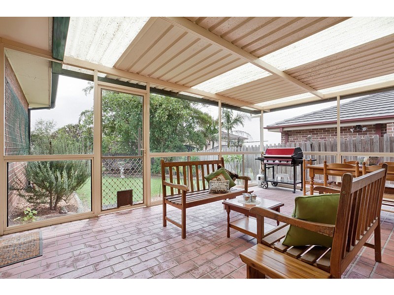 9 Dutba Place, Glenmore Park NSW 2745