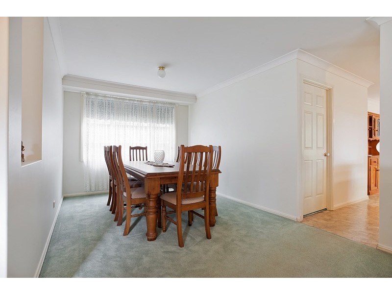 9 Dutba Place, Glenmore Park NSW 2745