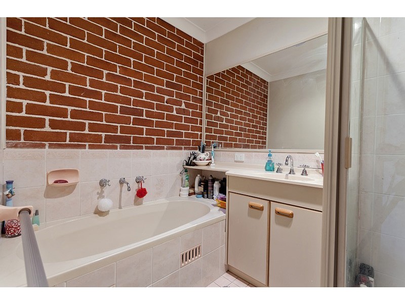 2/4 Jura Close, Cranebrook NSW 2749