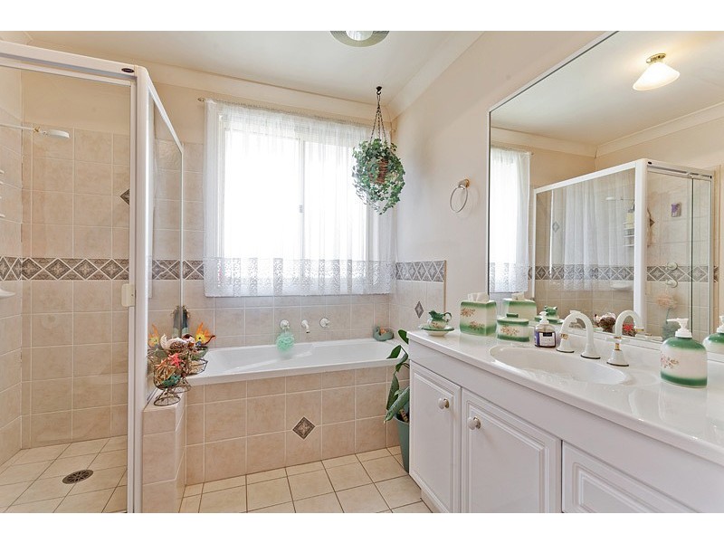 79 Aberdeen Circuit, Glenmore Park NSW 2745