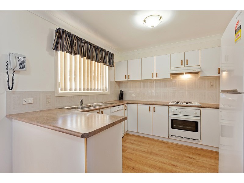 17 Dunna Place, Glenmore Park NSW 2745