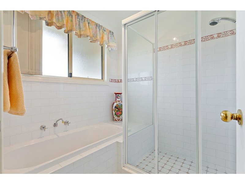 17 Dunna Place, Glenmore Park NSW 2745