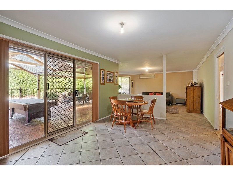 6 Bayldon Place, Glenmore Park NSW 2745