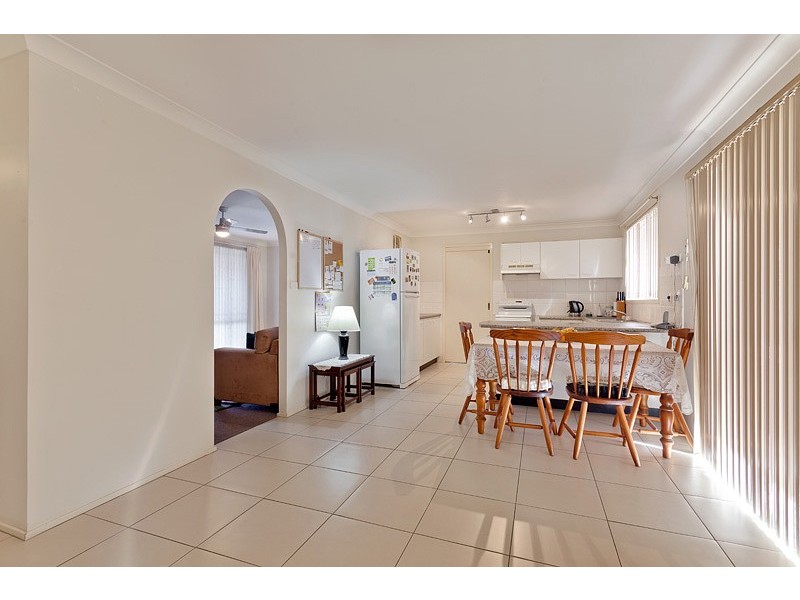 7 Cowan Place, Glenmore Park NSW 2745