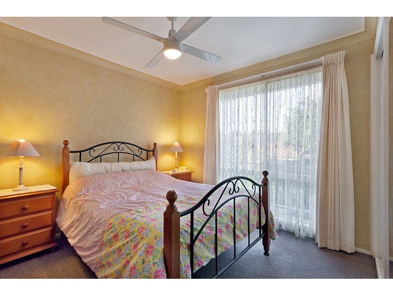 7 Cowan Place, Glenmore Park NSW 2745