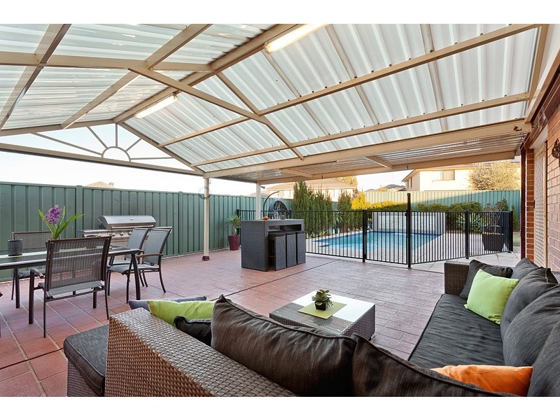 6 Branksome Way, Glenmore Park NSW 2745
