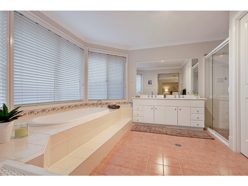 6 Branksome Way, Glenmore Park NSW 2745
