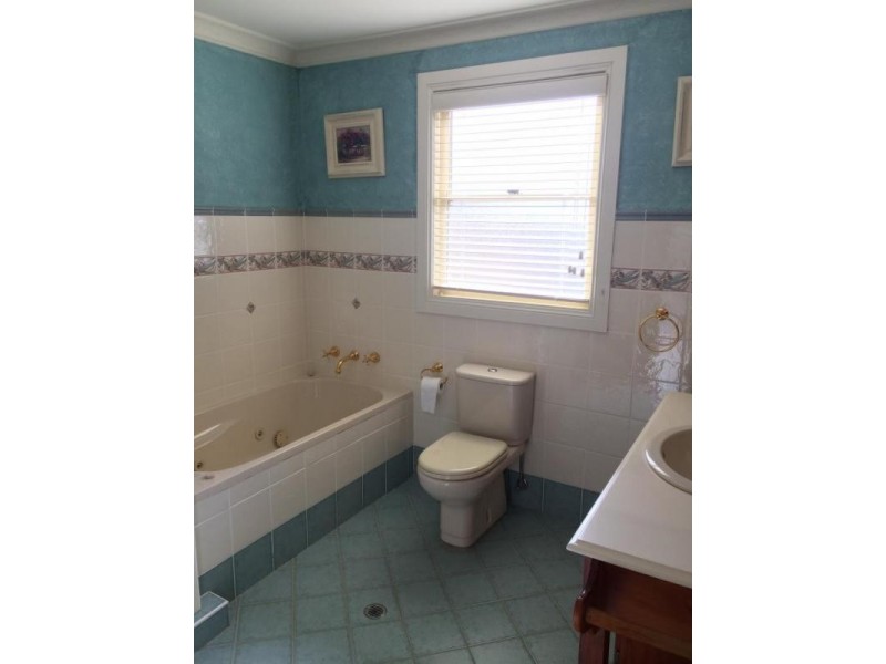 12 Denton Place, Wallacia NSW 2745