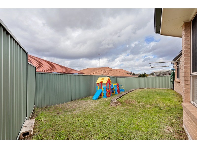 30 Kobina Ave, Glenmore Park NSW 2745
